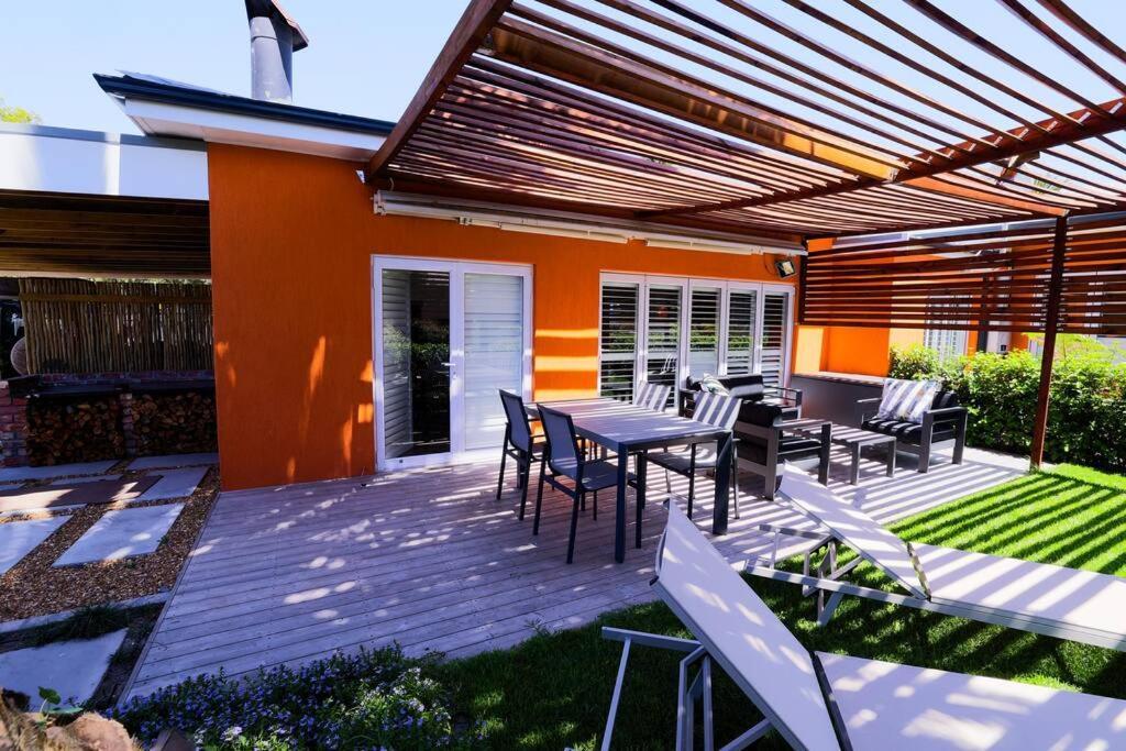 Garten Wohnung Mit Pool, 2 Schlafzimmer Kapstaden Exteriör bild