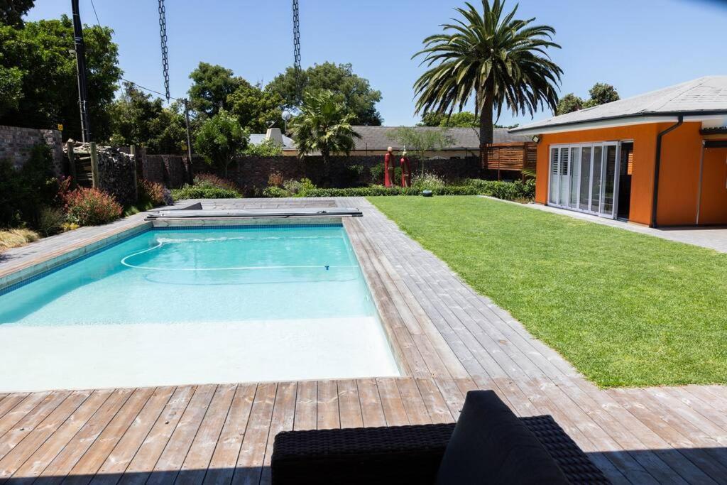 Garten Wohnung Mit Pool, 2 Schlafzimmer Kapstaden Exteriör bild