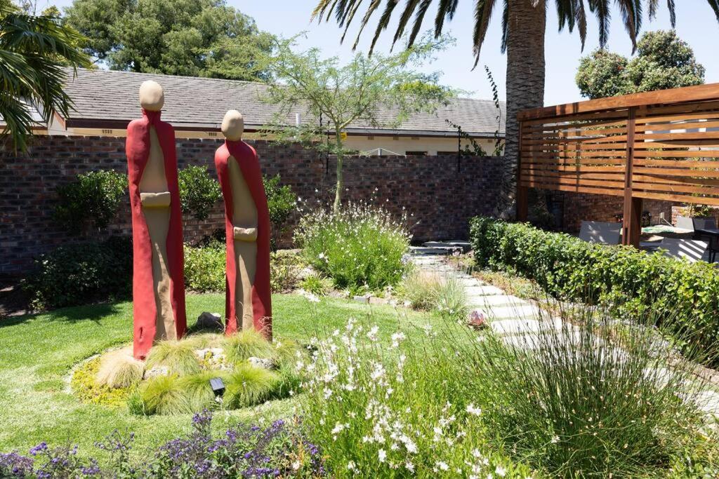 Garten Wohnung Mit Pool, 2 Schlafzimmer Kapstaden Exteriör bild